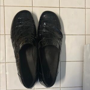 Clarks Black Loafers Slip-Ons Comfort Shoes
